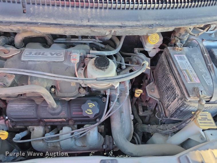 image for item FI0580 2005 Dodge  Grand Caravan  van