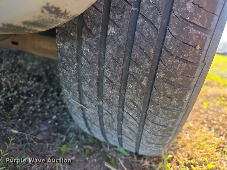 image for item FI0580 2005 Dodge  Grand Caravan  van