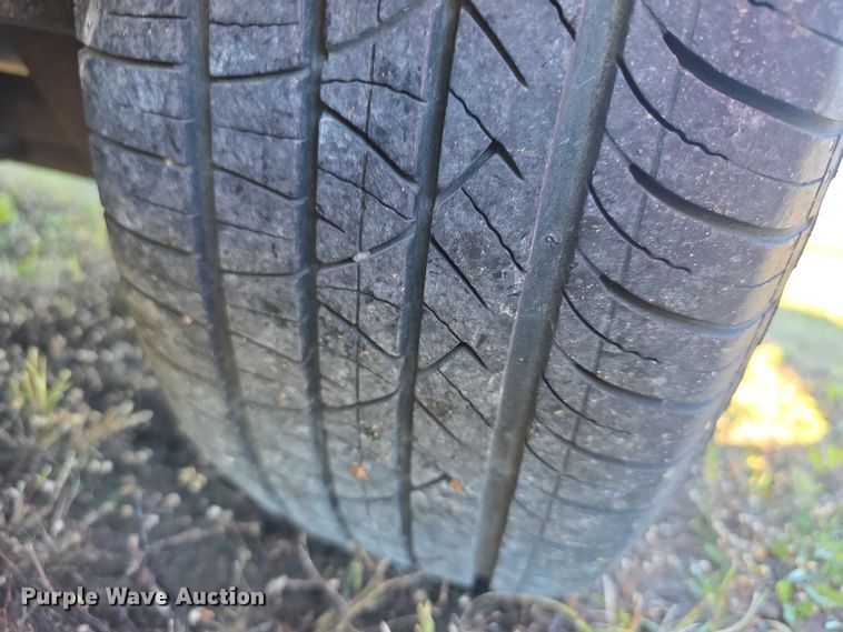 image for item FI0580 2005 Dodge  Grand Caravan  van