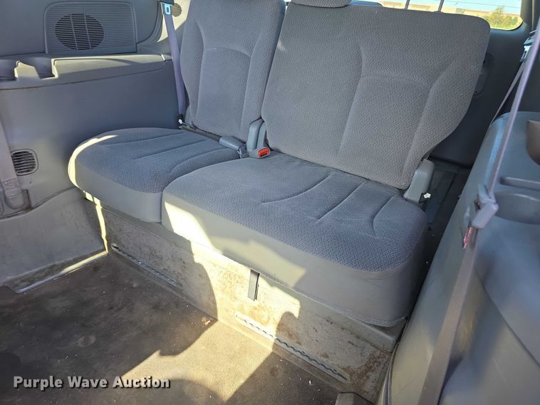 image for item FI0581 2007 Dodge  Grand Caravan  van