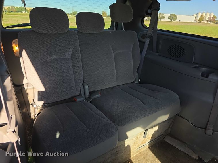 image for item FI0581 2007 Dodge  Grand Caravan  van