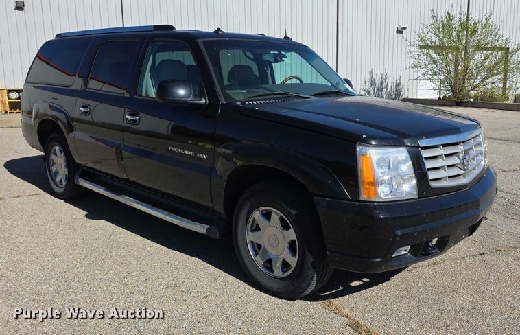 image for item FI0582 2003 Cadillac  Escalade ESV SUV