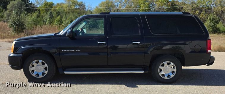 image for item FI0582 2003 Cadillac  Escalade ESV SUV
