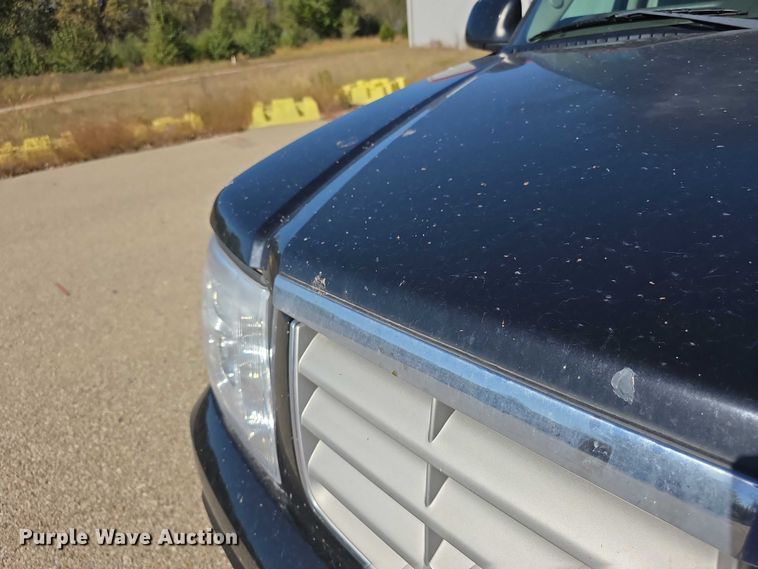 image for item FI0582 2003 Cadillac  Escalade ESV SUV