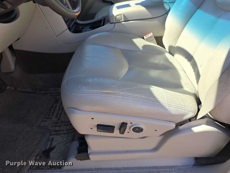 image for item FI0582 2003 Cadillac  Escalade ESV SUV