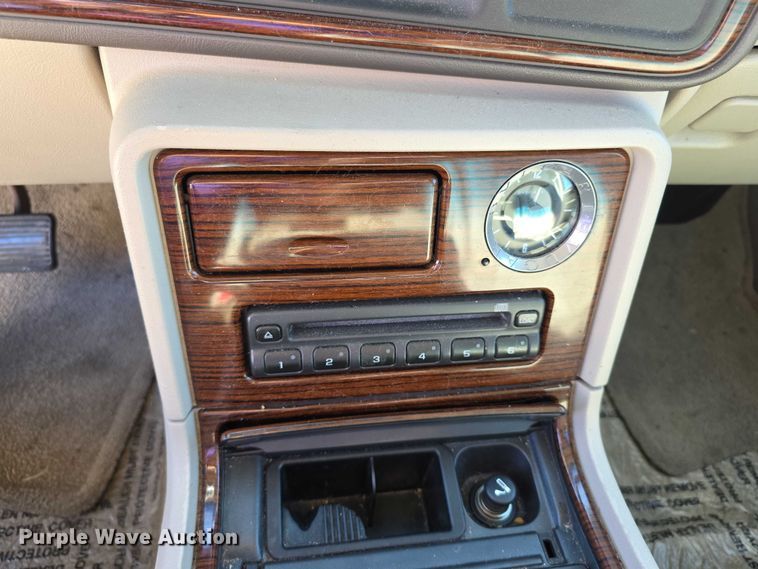 image for item FI0582 2003 Cadillac  Escalade ESV SUV