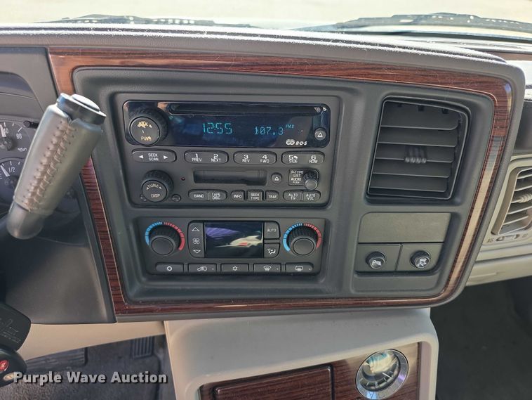 image for item FI0582 2003 Cadillac  Escalade ESV SUV