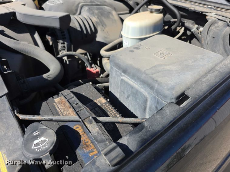 image for item FI0582 2003 Cadillac  Escalade ESV SUV