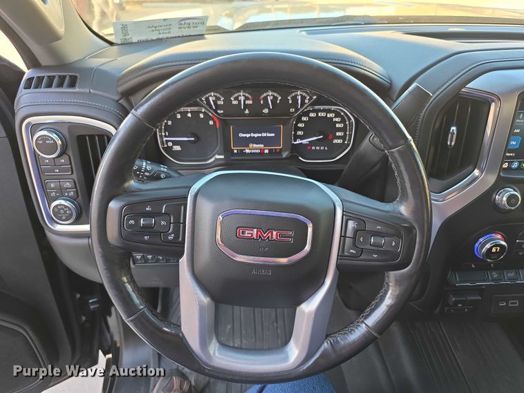 image for item FI0584 2022 GMC Sierra 2500HD SLE Crew Cab pickup truck