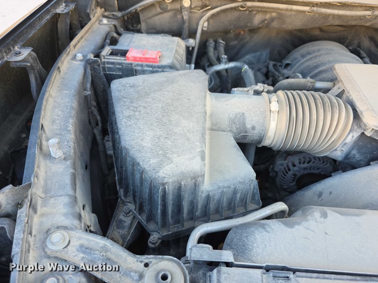 image for item FI0584 2022 GMC Sierra 2500HD SLE Crew Cab pickup truck