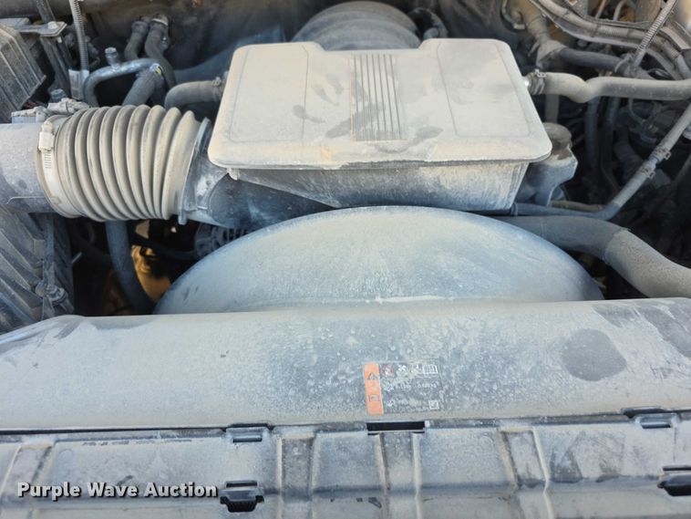 image for item FI0584 2022 GMC Sierra 2500HD SLE Crew Cab pickup truck