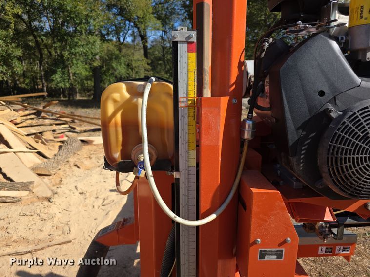 image for item FI0586 2015 Wood-Mizer Products, Inc. LT40 sawmill