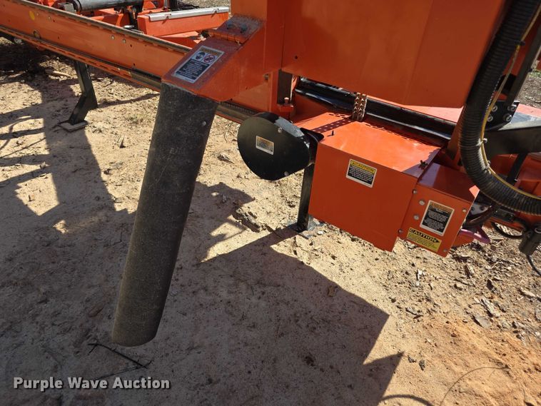 image for item FI0586 2015 Wood-Mizer Products, Inc. LT40 sawmill