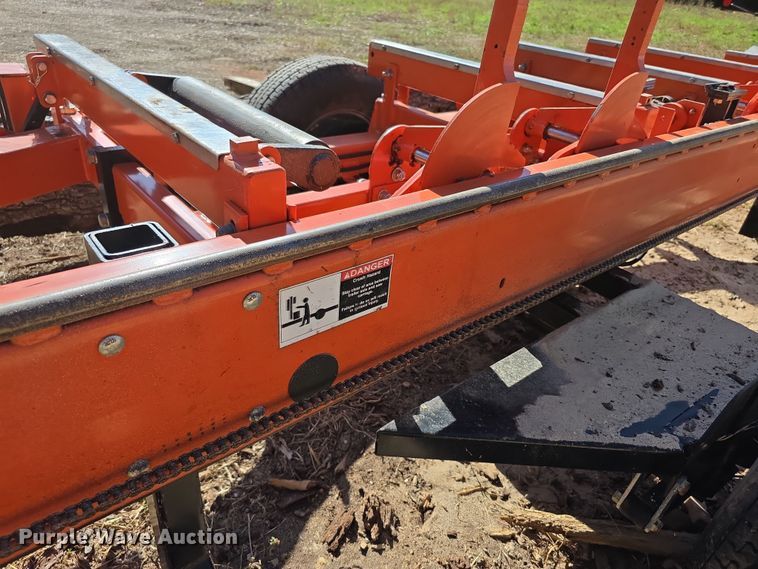 image for item FI0586 2015 Wood-Mizer Products, Inc. LT40 sawmill