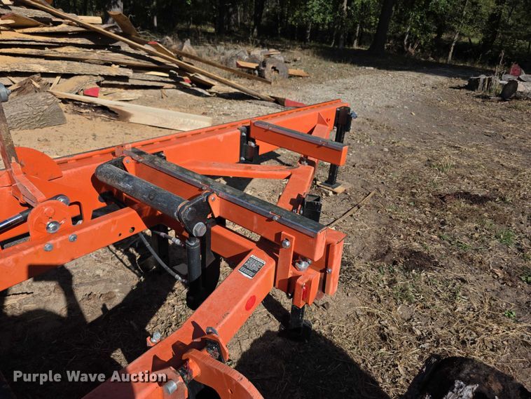 image for item FI0586 2015 Wood-Mizer Products, Inc. LT40 sawmill
