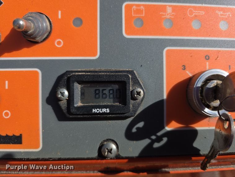 image for item FI0586 2015 Wood-Mizer Products, Inc. LT40 sawmill