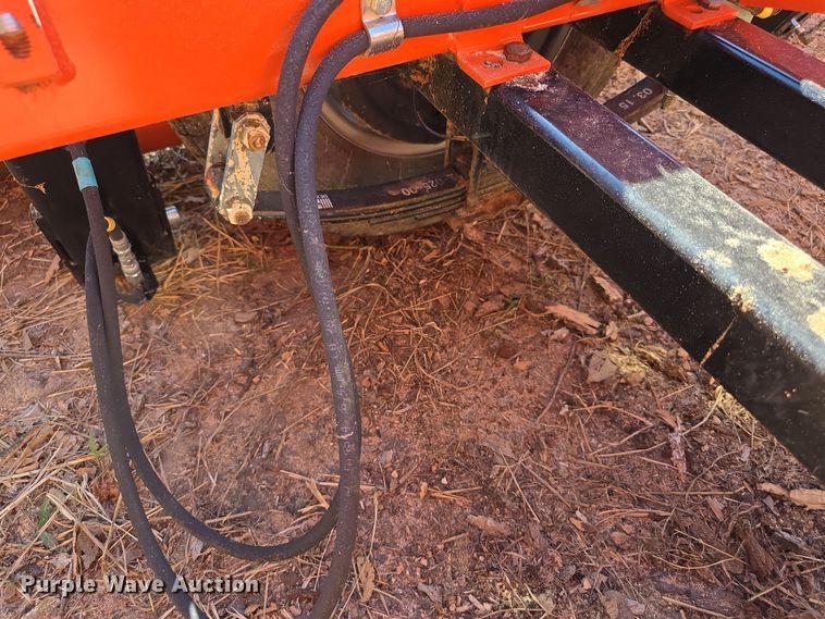 image for item FI0586 2015 Wood-Mizer Products, Inc. LT40 sawmill