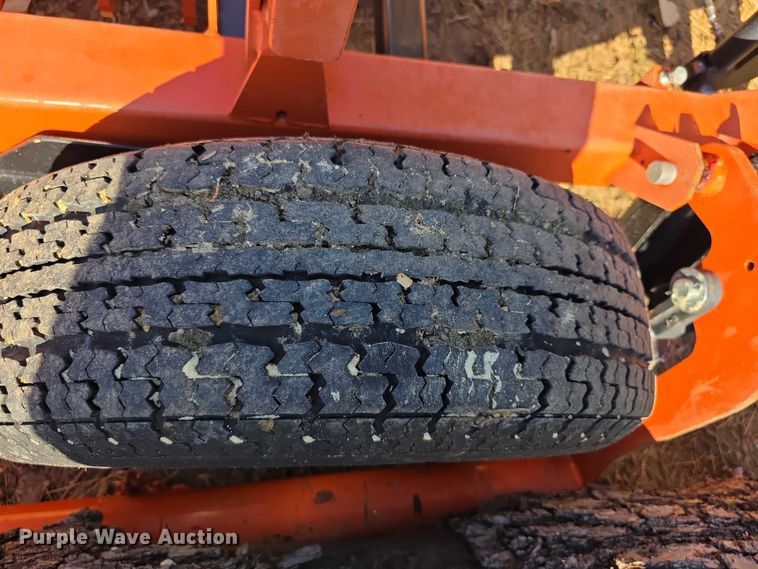 image for item FI0586 2015 Wood-Mizer Products, Inc. LT40 sawmill