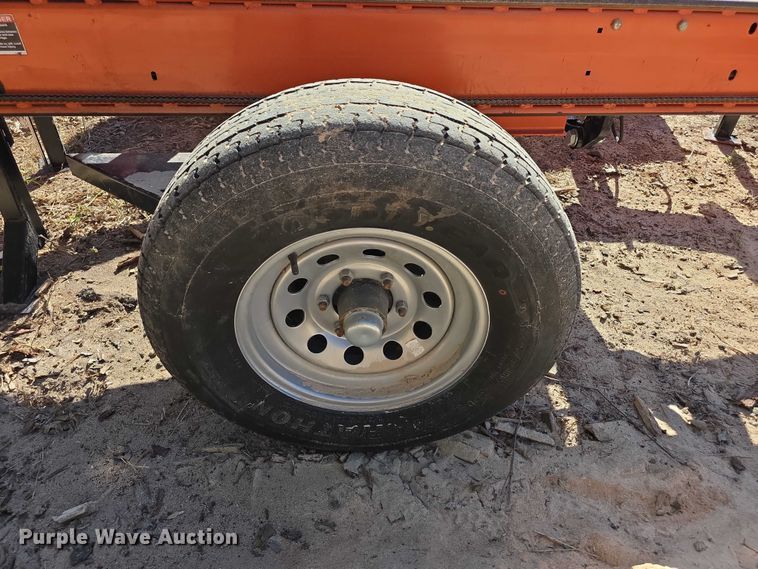 image for item FI0586 2015 Wood-Mizer Products, Inc. LT40 sawmill