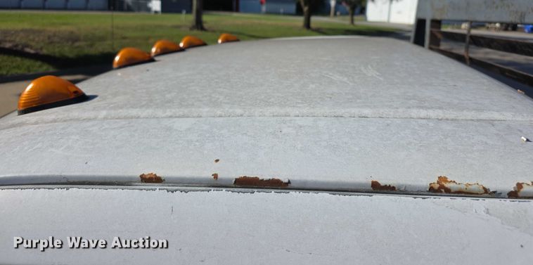 image for item FI0587 2003 Ford F350 Super Duty XL dump flatbed pickup truck