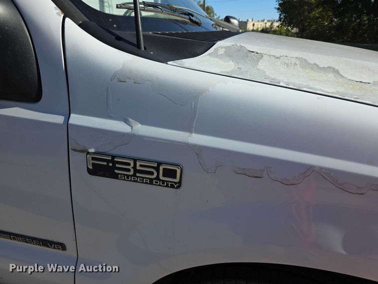 image for item FI0587 2003 Ford F350 Super Duty XL dump flatbed pickup truck