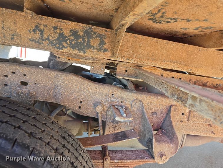 image for item FI0587 2003 Ford F350 Super Duty XL dump flatbed pickup truck