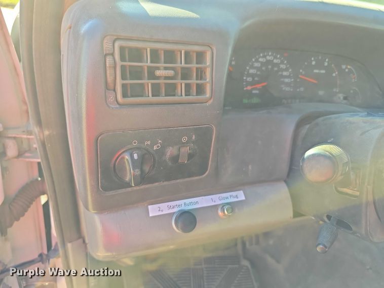 image for item FI0587 2003 Ford F350 Super Duty XL dump flatbed pickup truck