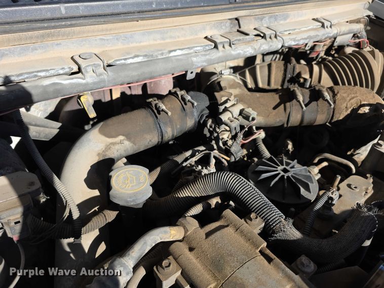 image for item FI0587 2003 Ford F350 Super Duty XL dump flatbed pickup truck