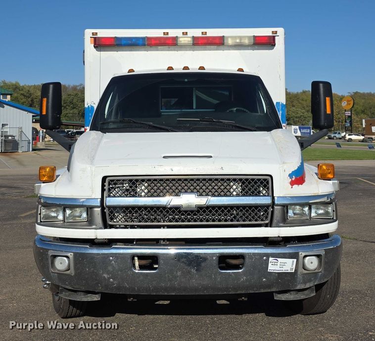 image for item FI0592 2008 Chevrolet C4500 ambulance