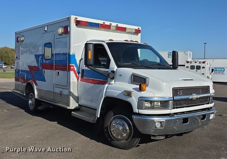 image for item FI0592 2008 Chevrolet C4500 ambulance