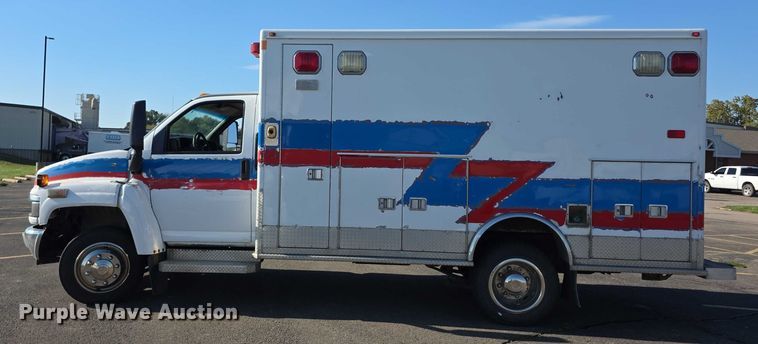 image for item FI0592 2008 Chevrolet C4500 ambulance