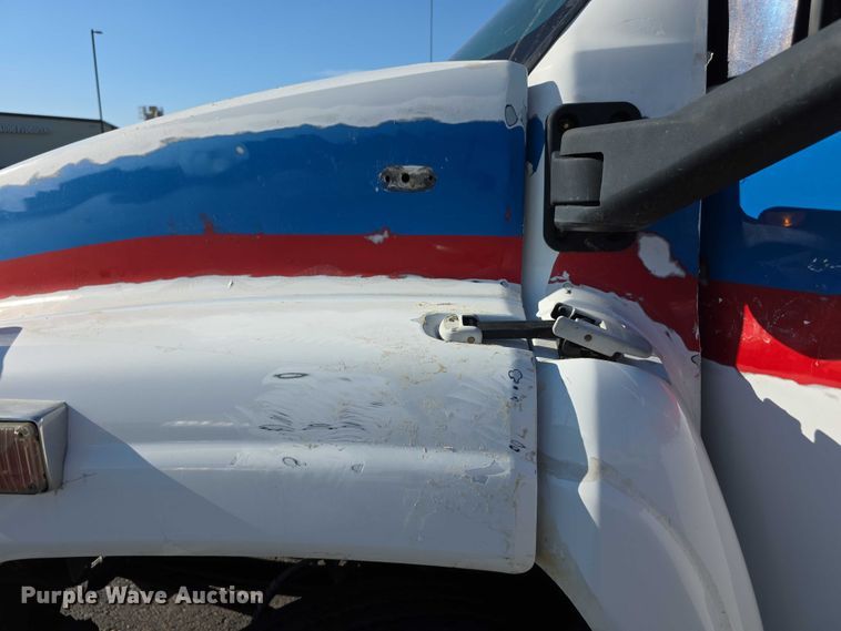 image for item FI0592 2008 Chevrolet C4500 ambulance