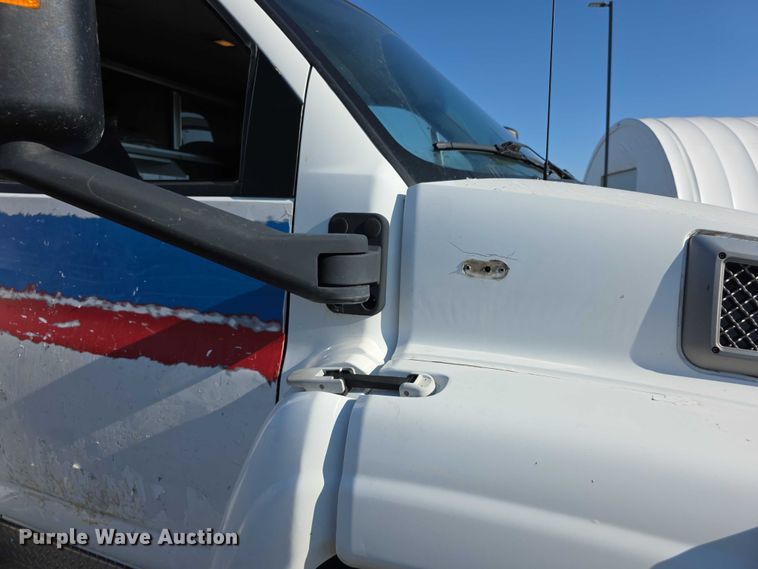 image for item FI0592 2008 Chevrolet C4500 ambulance