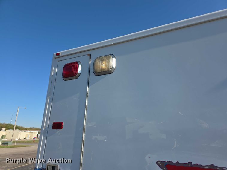 image for item FI0592 2008 Chevrolet C4500 ambulance