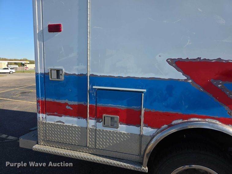 image for item FI0592 2008 Chevrolet C4500 ambulance