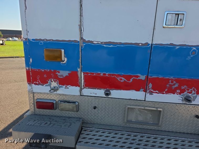 image for item FI0592 2008 Chevrolet C4500 ambulance