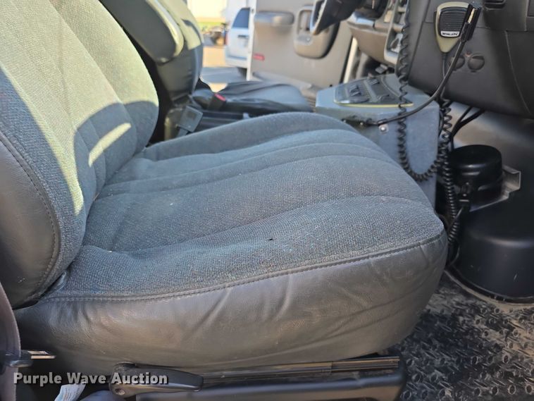 image for item FI0592 2008 Chevrolet C4500 ambulance