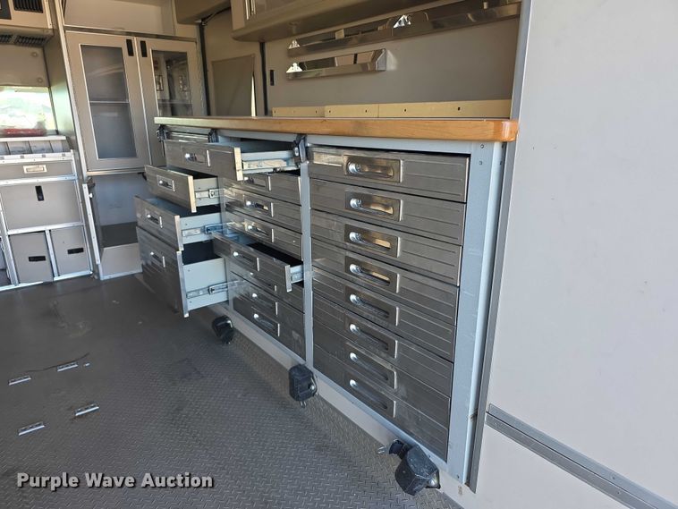 image for item FI0592 2008 Chevrolet C4500 ambulance