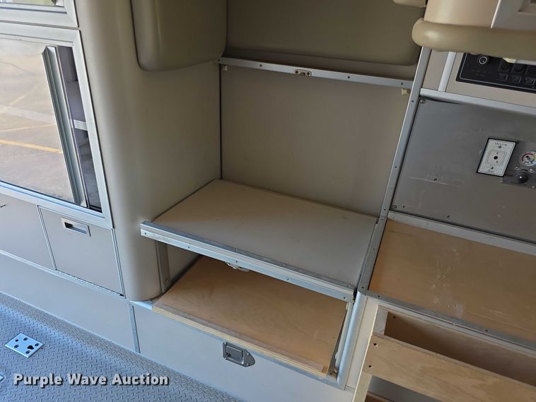 image for item FI0592 2008 Chevrolet C4500 ambulance