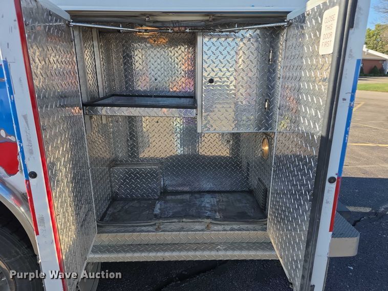 image for item FI0592 2008 Chevrolet C4500 ambulance