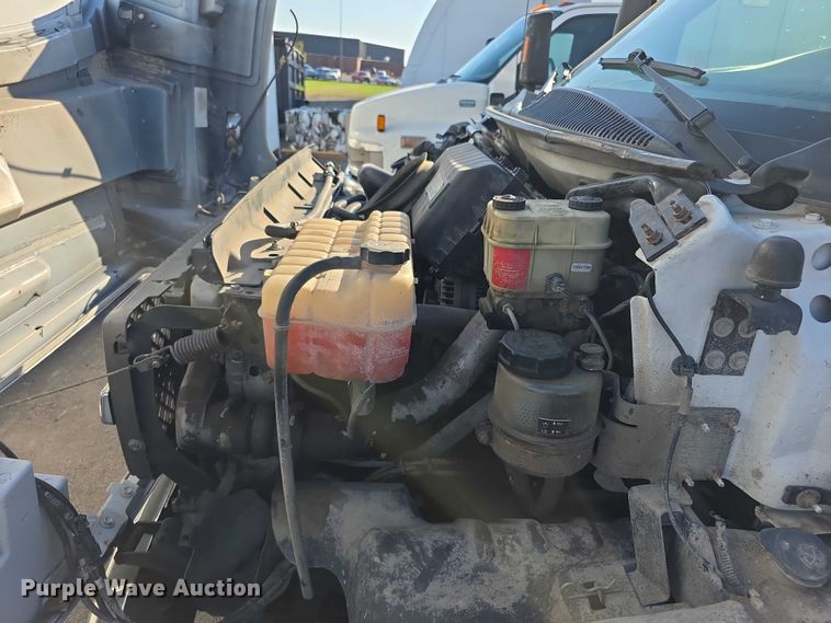 image for item FI0592 2008 Chevrolet C4500 ambulance