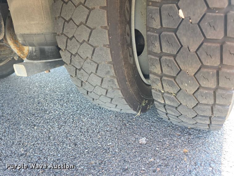 image for item FI0592 2008 Chevrolet C4500 ambulance