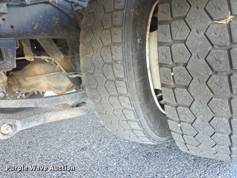 image for item FI0592 2008 Chevrolet C4500 ambulance