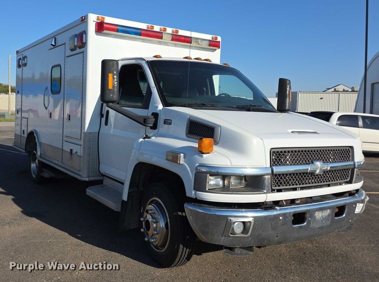 image for item FI0593 2008 Chevrolet C4500 ambulance