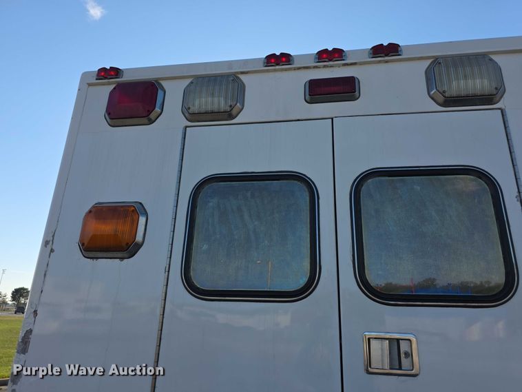 image for item FI0593 2008 Chevrolet C4500 ambulance