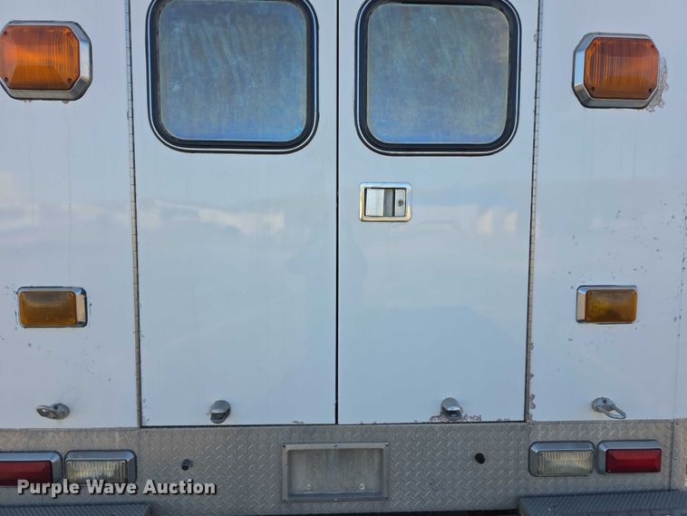 image for item FI0593 2008 Chevrolet C4500 ambulance