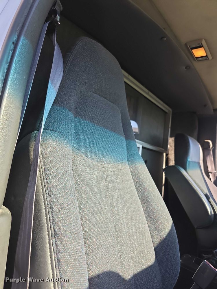 image for item FI0593 2008 Chevrolet C4500 ambulance