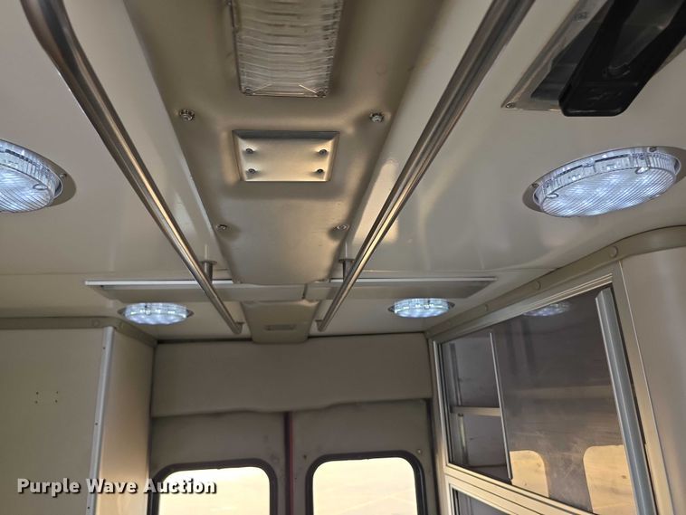 image for item FI0593 2008 Chevrolet C4500 ambulance