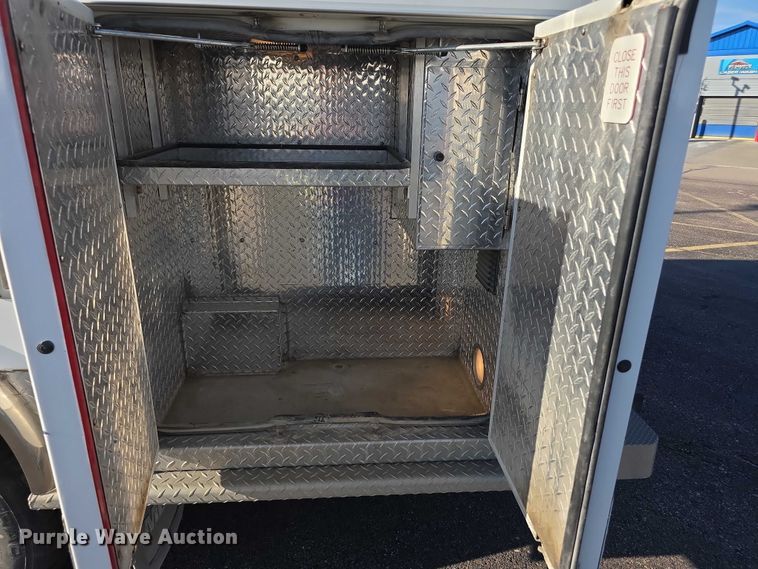 image for item FI0593 2008 Chevrolet C4500 ambulance