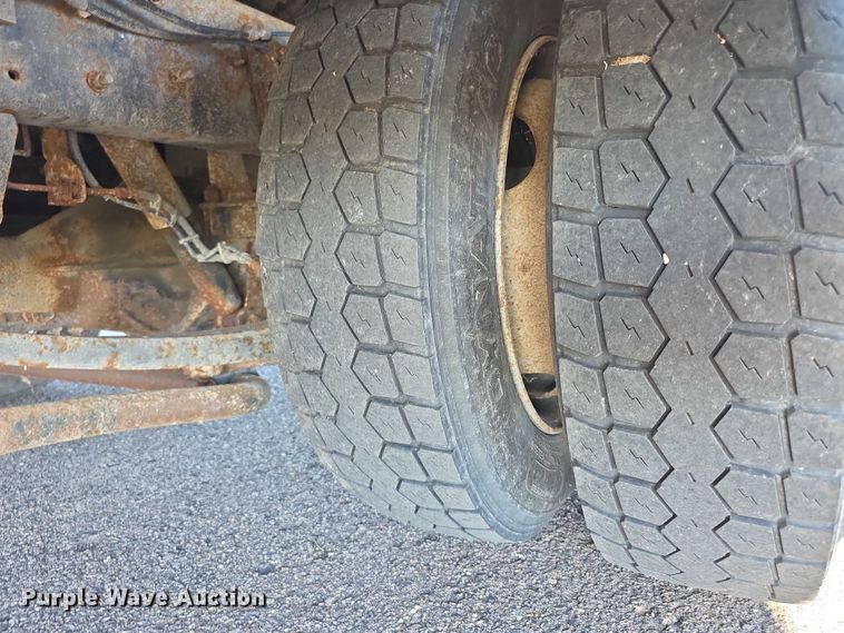 image for item FI0593 2008 Chevrolet C4500 ambulance